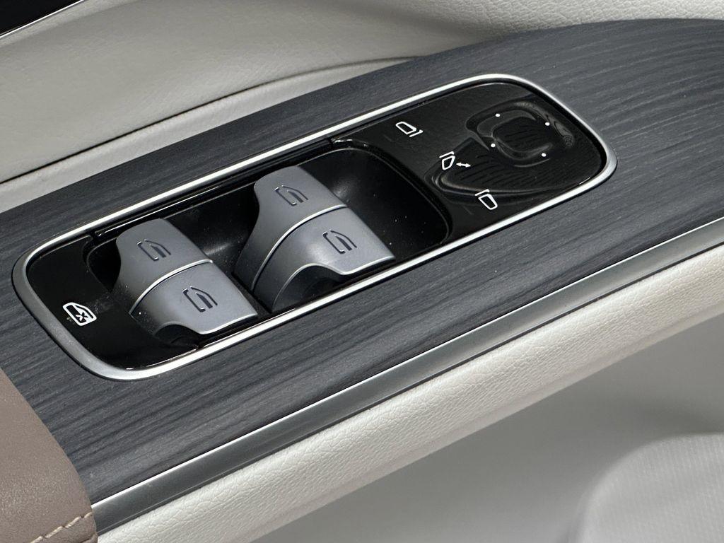 used 2023 Mercedes-Benz EQS 580 car, priced at $69,926