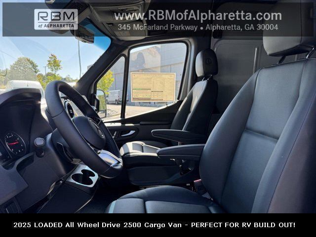 new 2025 Mercedes-Benz Sprinter 2500 car