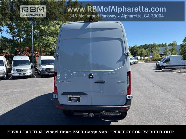 new 2025 Mercedes-Benz Sprinter 2500 car