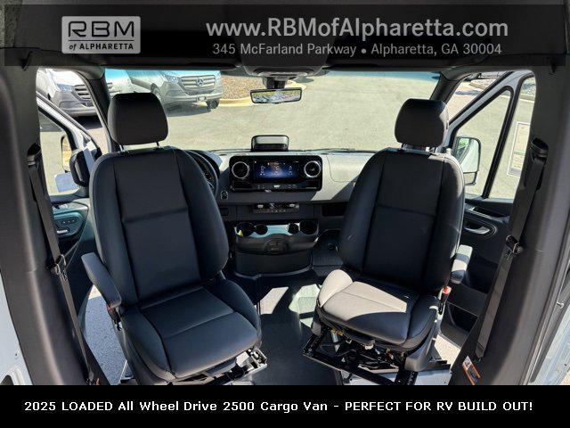 new 2025 Mercedes-Benz Sprinter 2500 car
