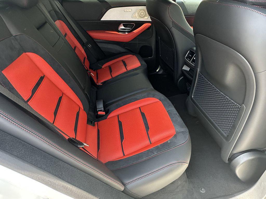 new 2025 Mercedes-Benz AMG GLE 53 car, priced at $102,005