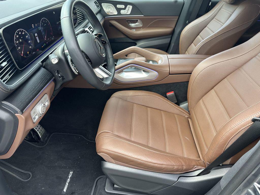 new 2025 Mercedes-Benz GLS 450 car, priced at $100,730