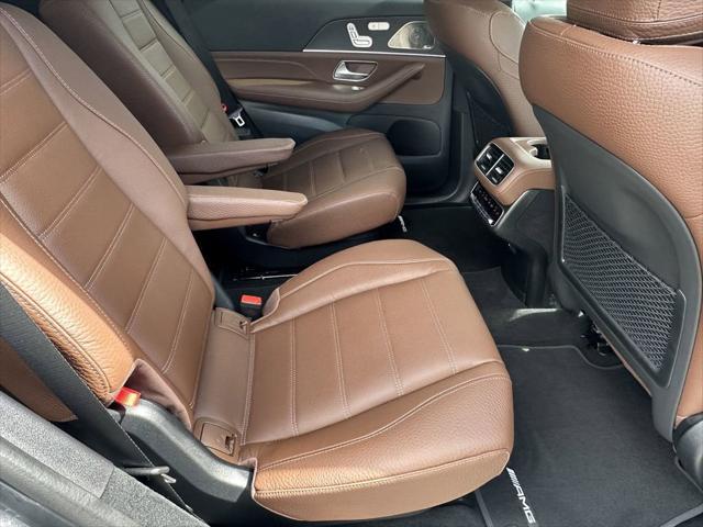 new 2025 Mercedes-Benz GLS 450 car, priced at $100,730