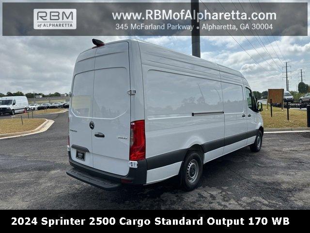 new 2024 Mercedes-Benz Sprinter 2500 car