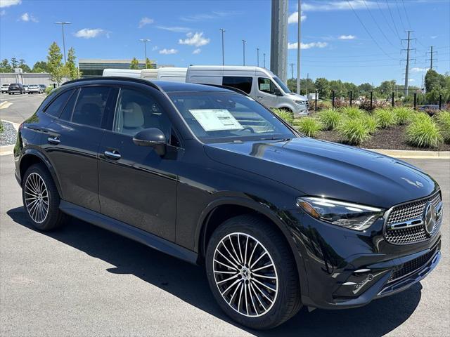 new 2025 Mercedes-Benz GLC 300 car, priced at $65,615