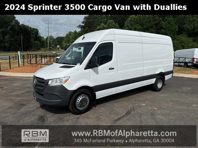 new 2024 Mercedes-Benz Sprinter 3500 car