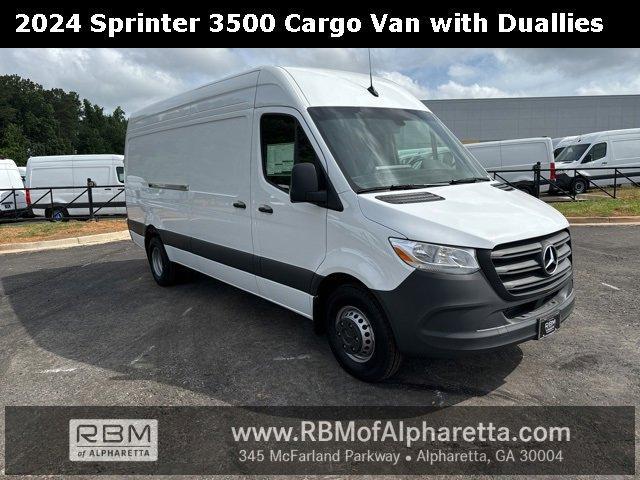 new 2024 Mercedes-Benz Sprinter 3500 car