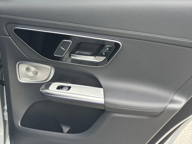 new 2025 Mercedes-Benz GLC 350e car, priced at $74,445