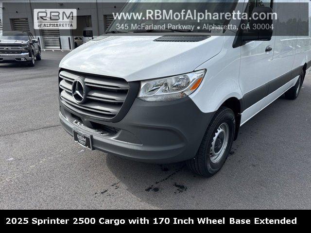 new 2025 Mercedes-Benz Sprinter 2500 car