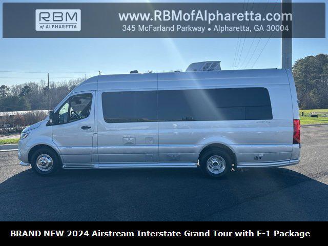 new 2022 Mercedes-Benz Sprinter 3500XD car