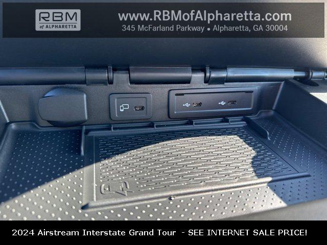 new 2022 Mercedes-Benz Sprinter 3500XD car, priced at $269,860