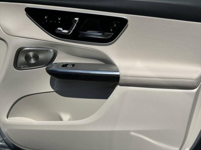 new 2025 Mercedes-Benz GLC 350e car, priced at $67,765