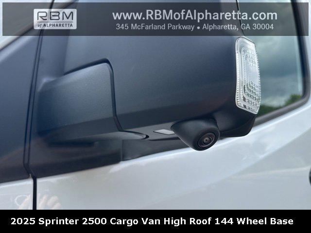 new 2025 Mercedes-Benz Sprinter 2500 car
