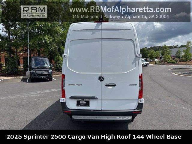new 2025 Mercedes-Benz Sprinter 2500 car
