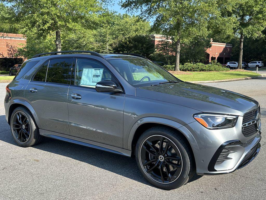 new 2025 Mercedes-Benz GLE 450 car, priced at $89,895