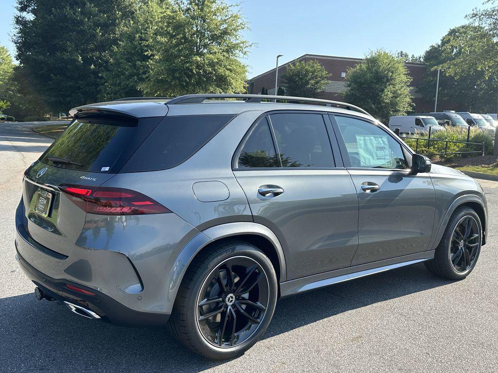 new 2025 Mercedes-Benz GLE 450 car, priced at $89,895
