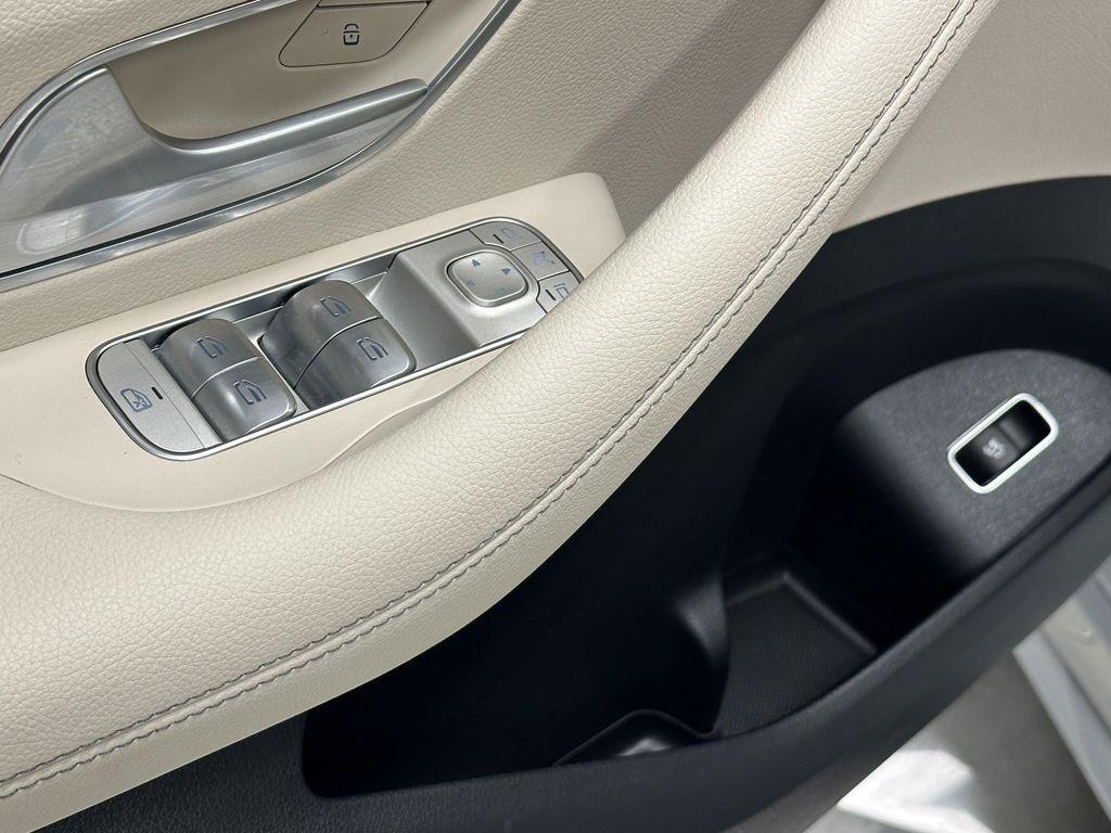 used 2024 Mercedes-Benz GLE 350 car, priced at $70,727