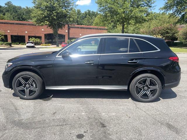 new 2024 Mercedes-Benz GLC 300 car, priced at $63,190