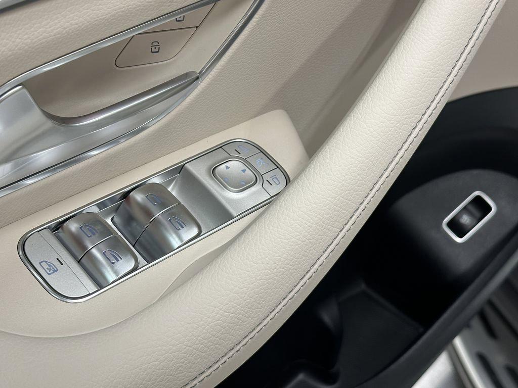 new 2026 Mercedes-Benz GLS 450 car, priced at $106,620