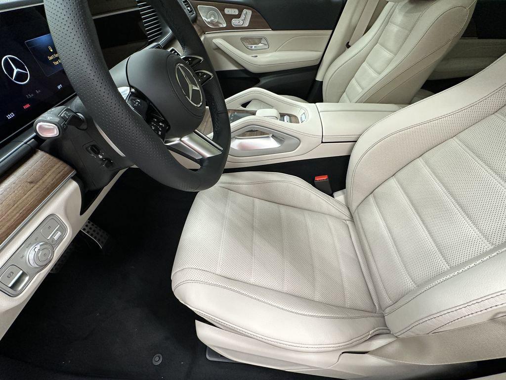 new 2026 Mercedes-Benz GLS 450 car, priced at $106,620