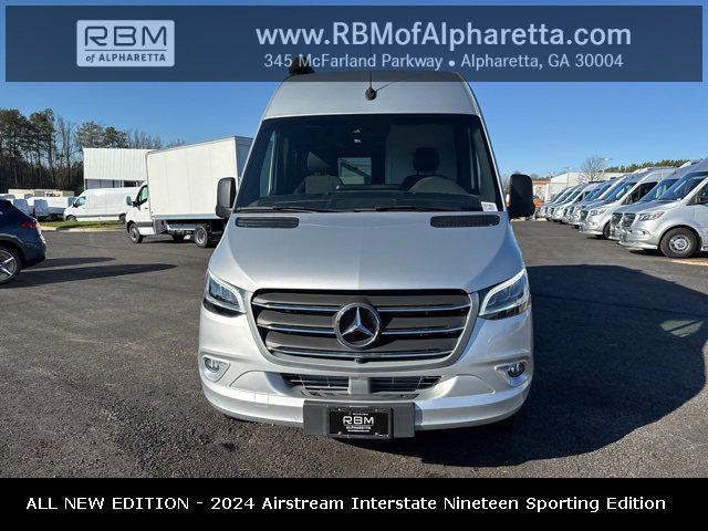 new 2022 Mercedes-Benz Sprinter 2500 car