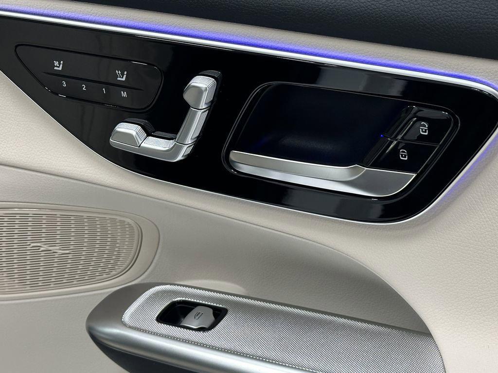new 2026 Mercedes-Benz GLC 300 car, priced at $54,785