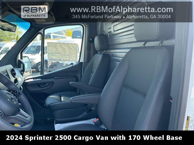 new 2024 Mercedes-Benz Sprinter 2500 car