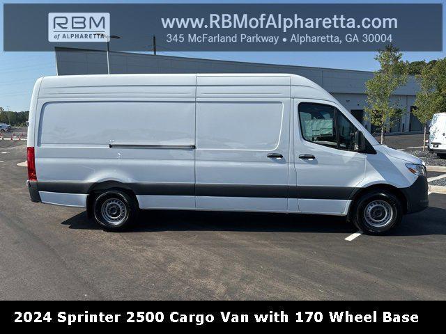 new 2024 Mercedes-Benz Sprinter 2500 car