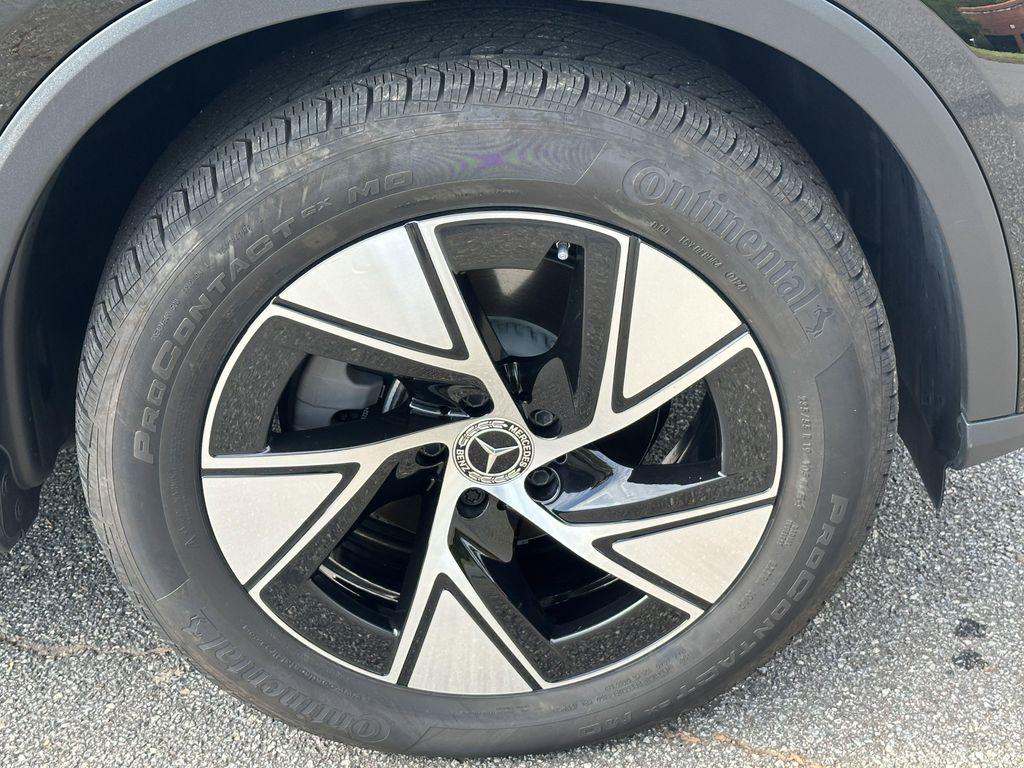 used 2024 Mercedes-Benz GLC 300 car, priced at $48,999