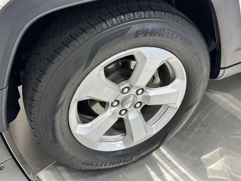 used 2019 Jeep Compass car, priced at $15,999