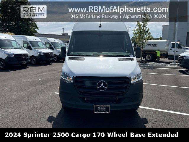 new 2024 Mercedes-Benz Sprinter 2500 car