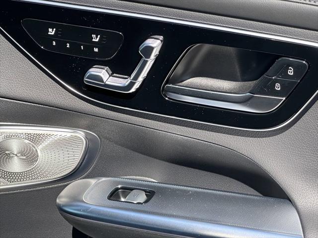 new 2025 Mercedes-Benz GLC 350e car, priced at $69,990