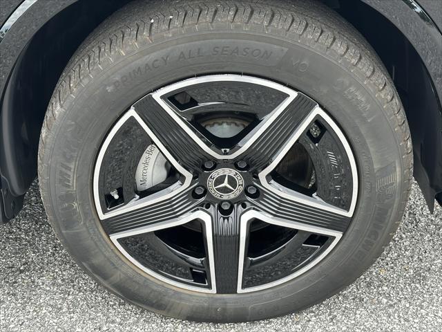 used 2023 Mercedes-Benz GLC 300 car