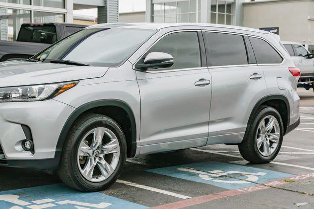 used 2019 Toyota Highlander car, priced at $28,990