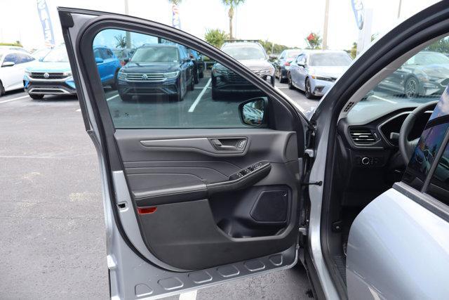 used 2024 Ford Escape car, priced at $25,995