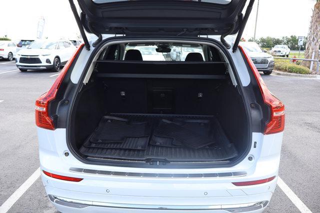 used 2022 Volvo XC60 car, priced at $32,995