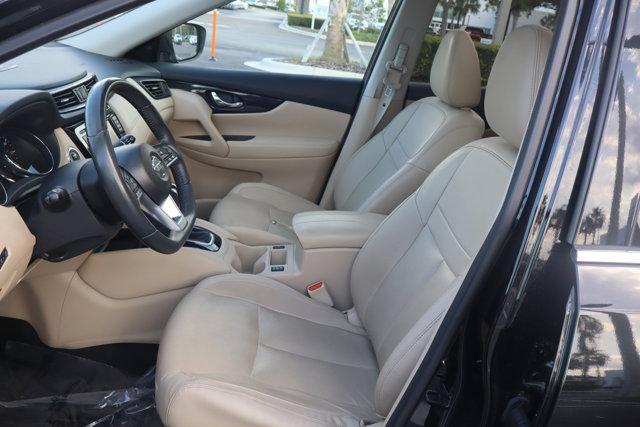 used 2017 Nissan Rogue car, priced at $15,902