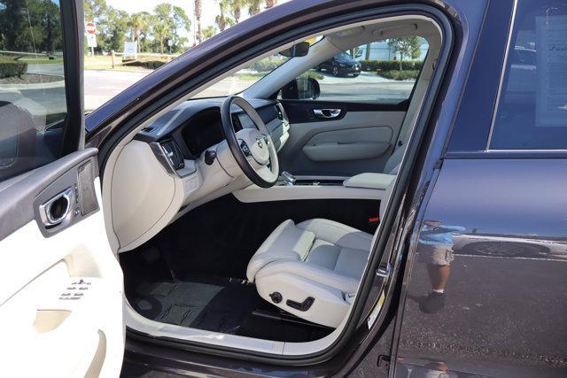 used 2023 Volvo XC60 car, priced at $39,995