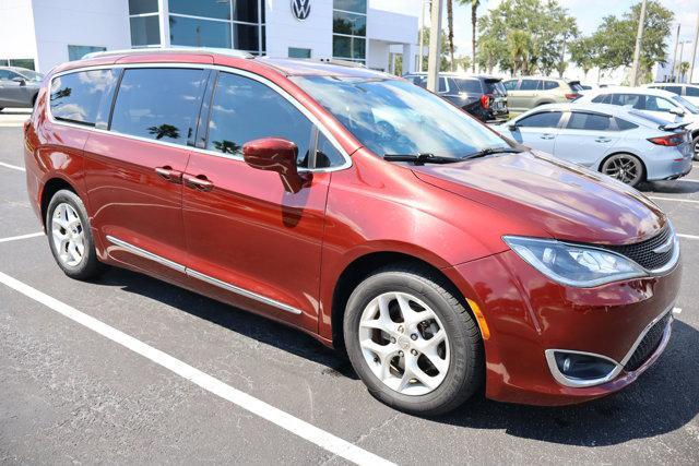 used 2017 Chrysler Pacifica car, priced at $16,995