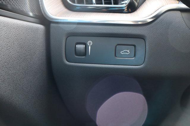 used 2022 Volvo XC60 car, priced at $27,995