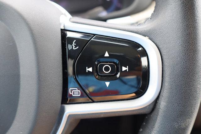 used 2022 Volvo XC60 car, priced at $29,995