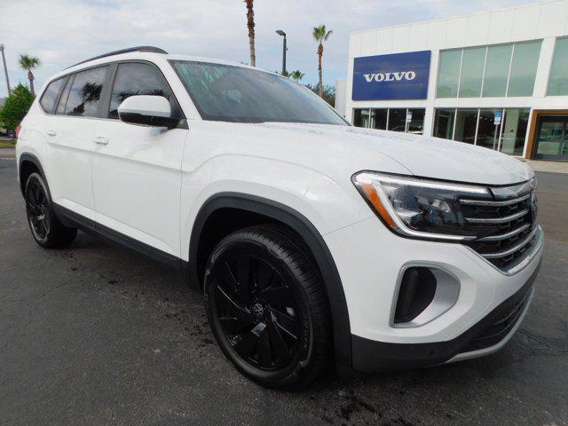 used 2024 Volkswagen Atlas car, priced at $35,940