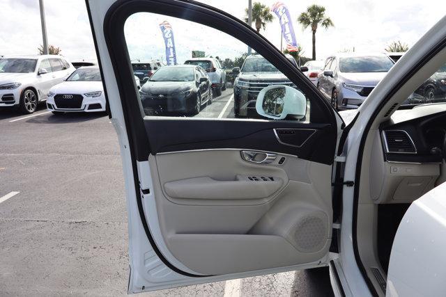 used 2020 Volvo XC90 car, priced at $26,995