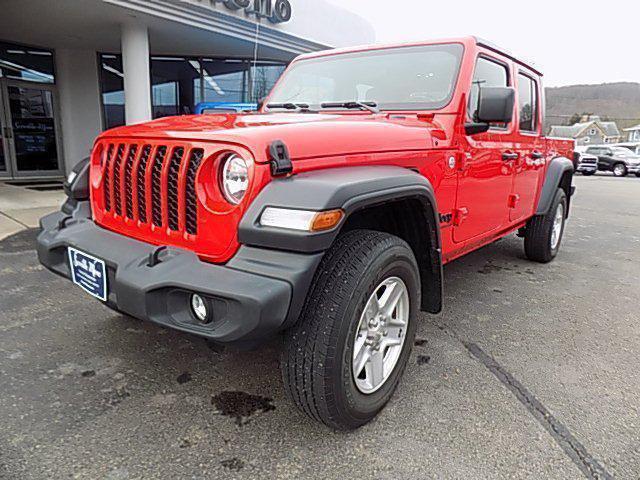 used 2020 Jeep Gladiator car, priced at $31,437