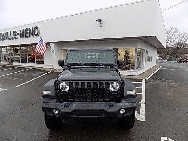 used 2021 Jeep Gladiator car, priced at $32,713