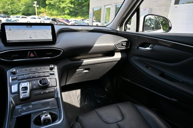 used 2022 Hyundai Santa Fe car, priced at $24,795