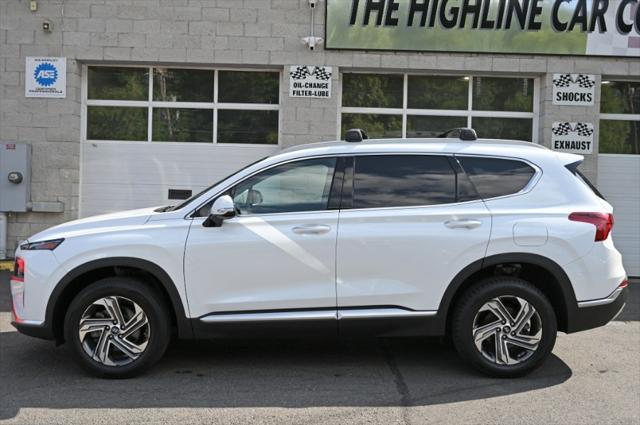 used 2022 Hyundai Santa Fe car, priced at $24,795