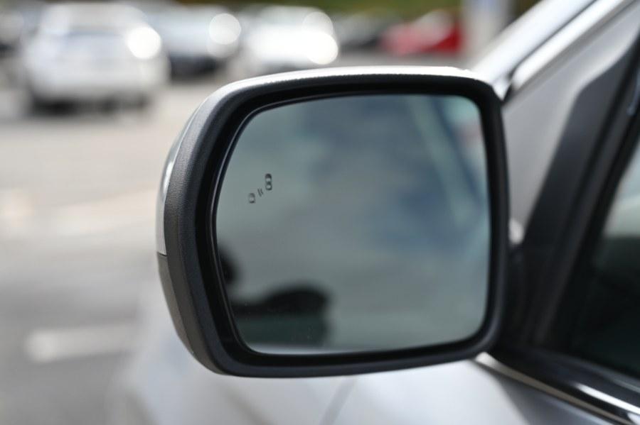 used 2022 Ford Edge car, priced at $17,995