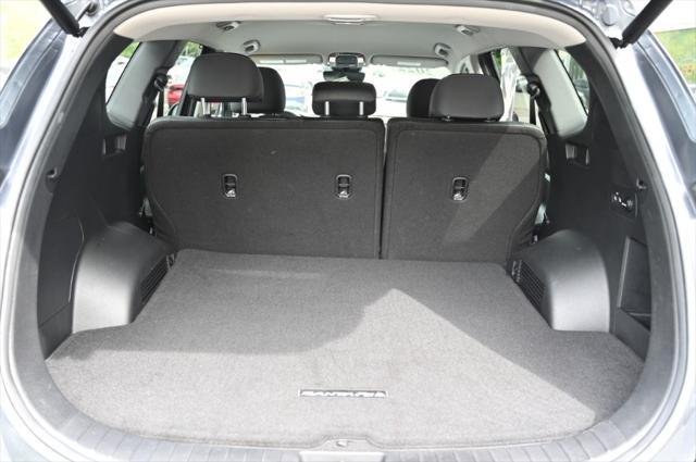 used 2022 Hyundai Santa Fe car, priced at $24,495