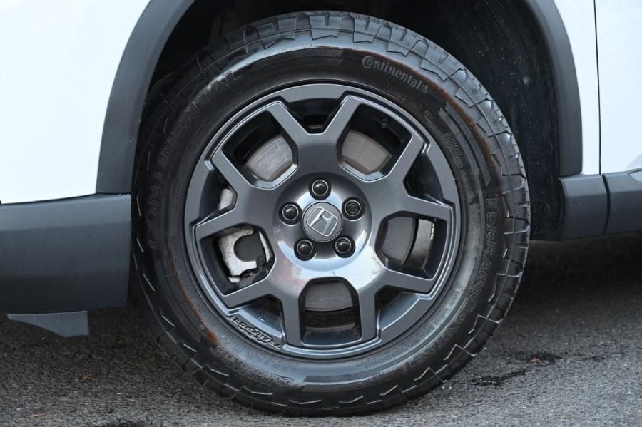 used 2025 Honda Pilot car, priced at $36,995